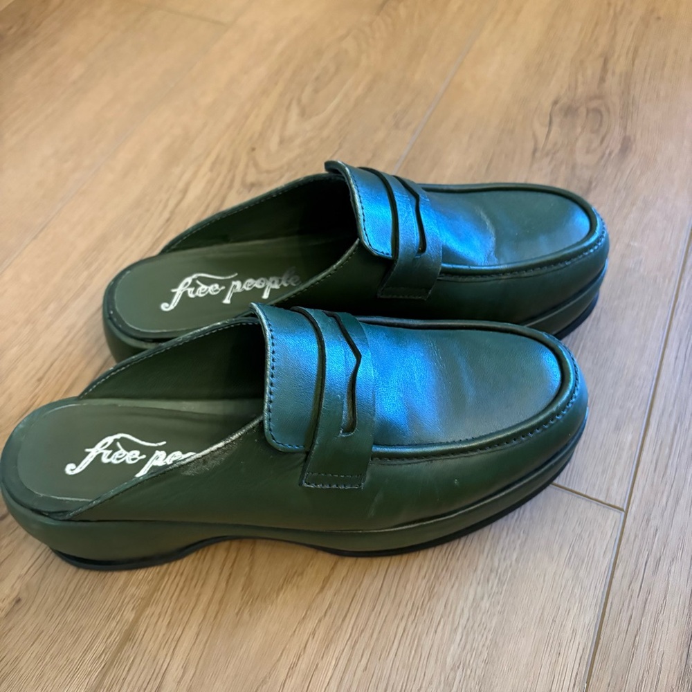 Free people Mules green size 38